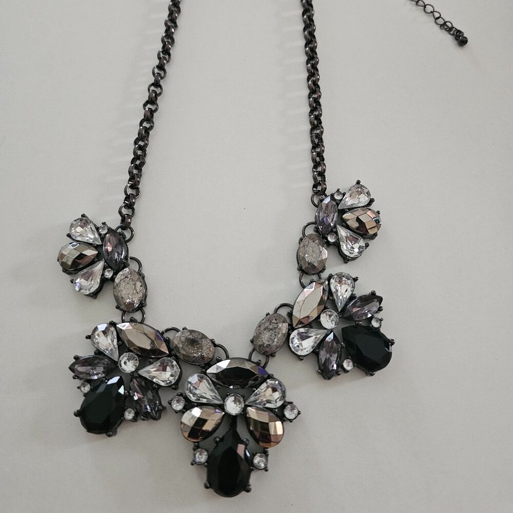 Black and Silver Gem Necklace
